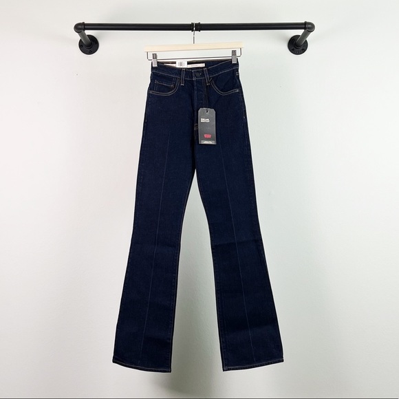 NWT Levi’s Ribcage High Rise Bootcut Jeans in High Key Dark Wash - Picture 9 of 13